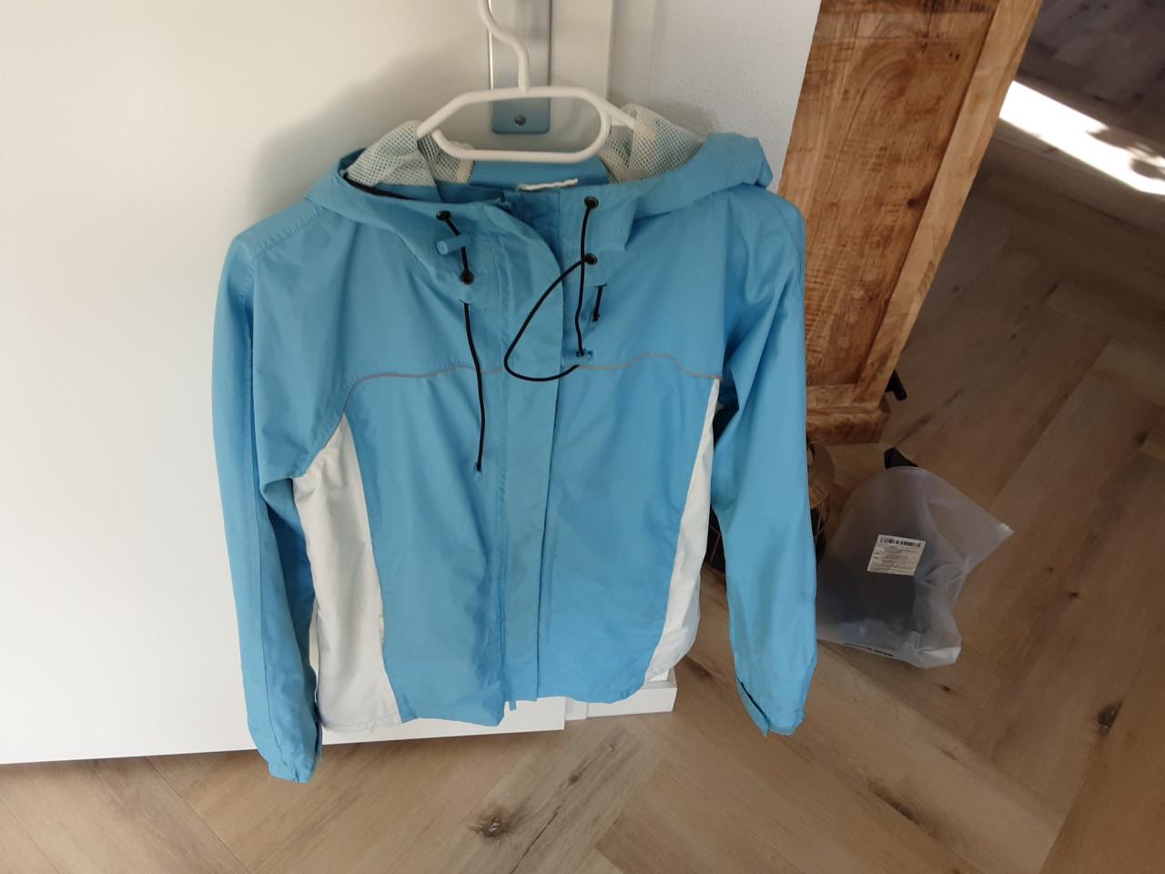 Keurige  regenjas mt S