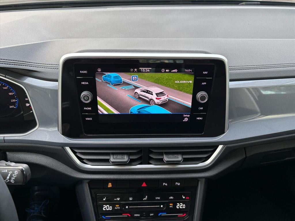 Volkswagen T-roc 1.5 tsi 150pk 7-dsg style| camera| keyless|dode hoek| rijk