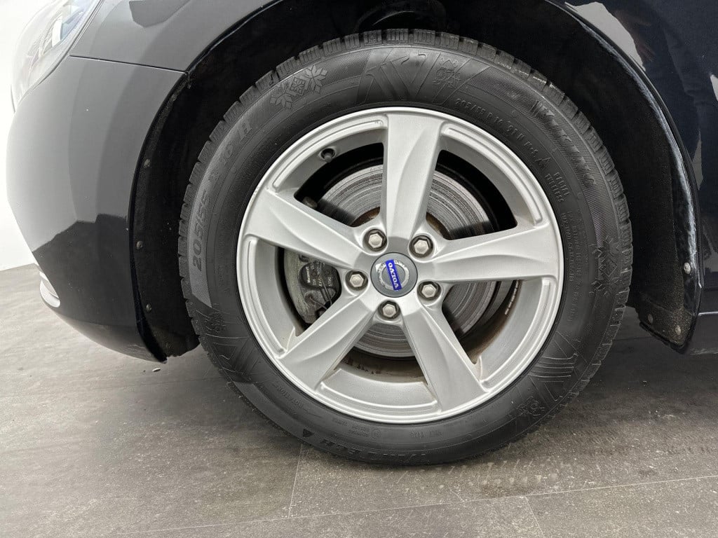 Volvo V40 1.6 t3 momentum clima cruise 107262km