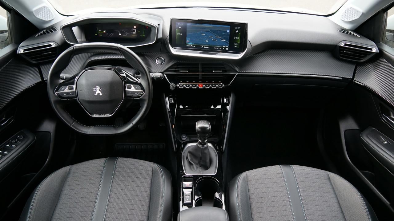 Peugeot 208 1.2 PureTech Allure Pack rijklaar incl garantie