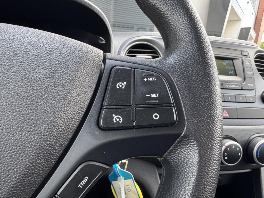 Hyundai I 10 1.0i comfort | cruise control | radio-mp3 speler | elek. ramen
