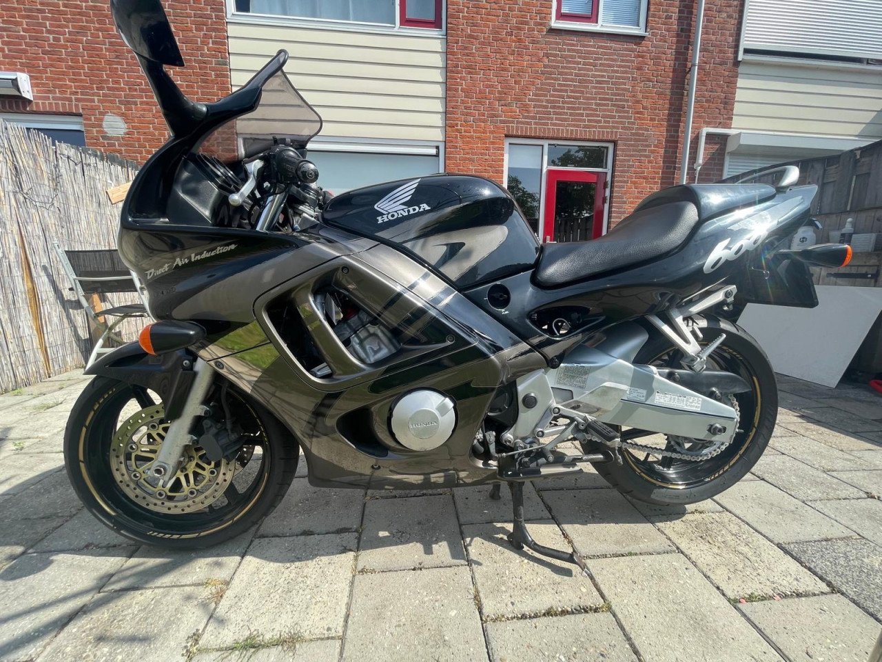 Prachtige Honda cbr 600 f3 pc31