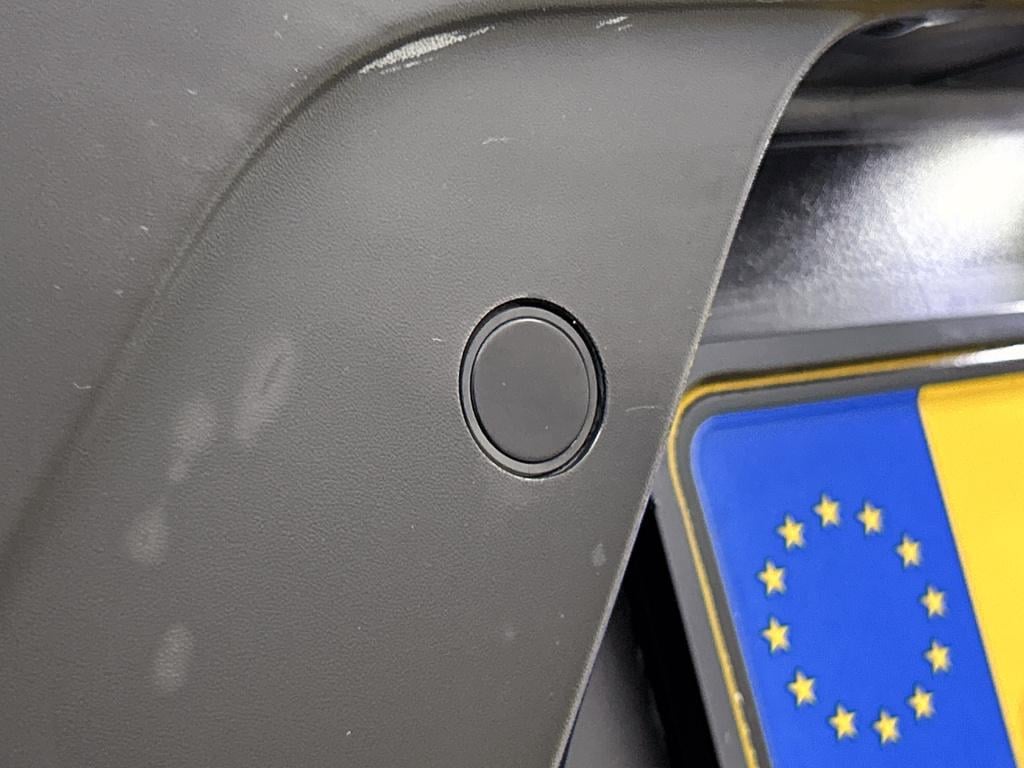 Ds Ds 3 crossback 130 pk automaat grand chic | adaptive cruise | leder | he