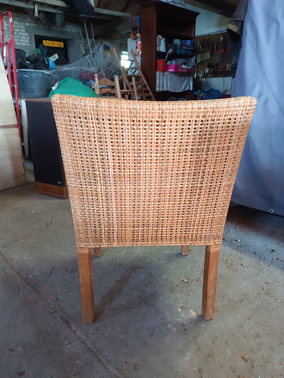 6 mooie rieten eetkamer stoelen