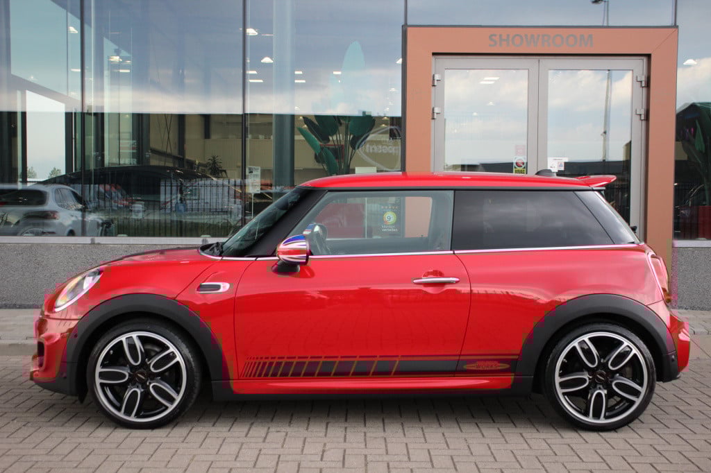 Mini Cooper mini 1.5 | john cooper works pakket | jcw stoelen | parkeersens
