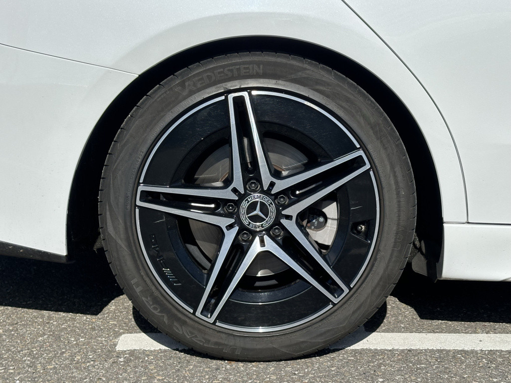 Mercedes-Benz C-Klasse 220 d estate amg | mbux l panoramadak l augmented re