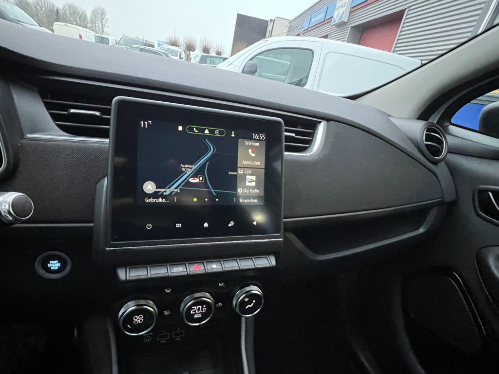 Renault Zoe r110 life carshare 52 kwh, afneembare trekhaak enz..