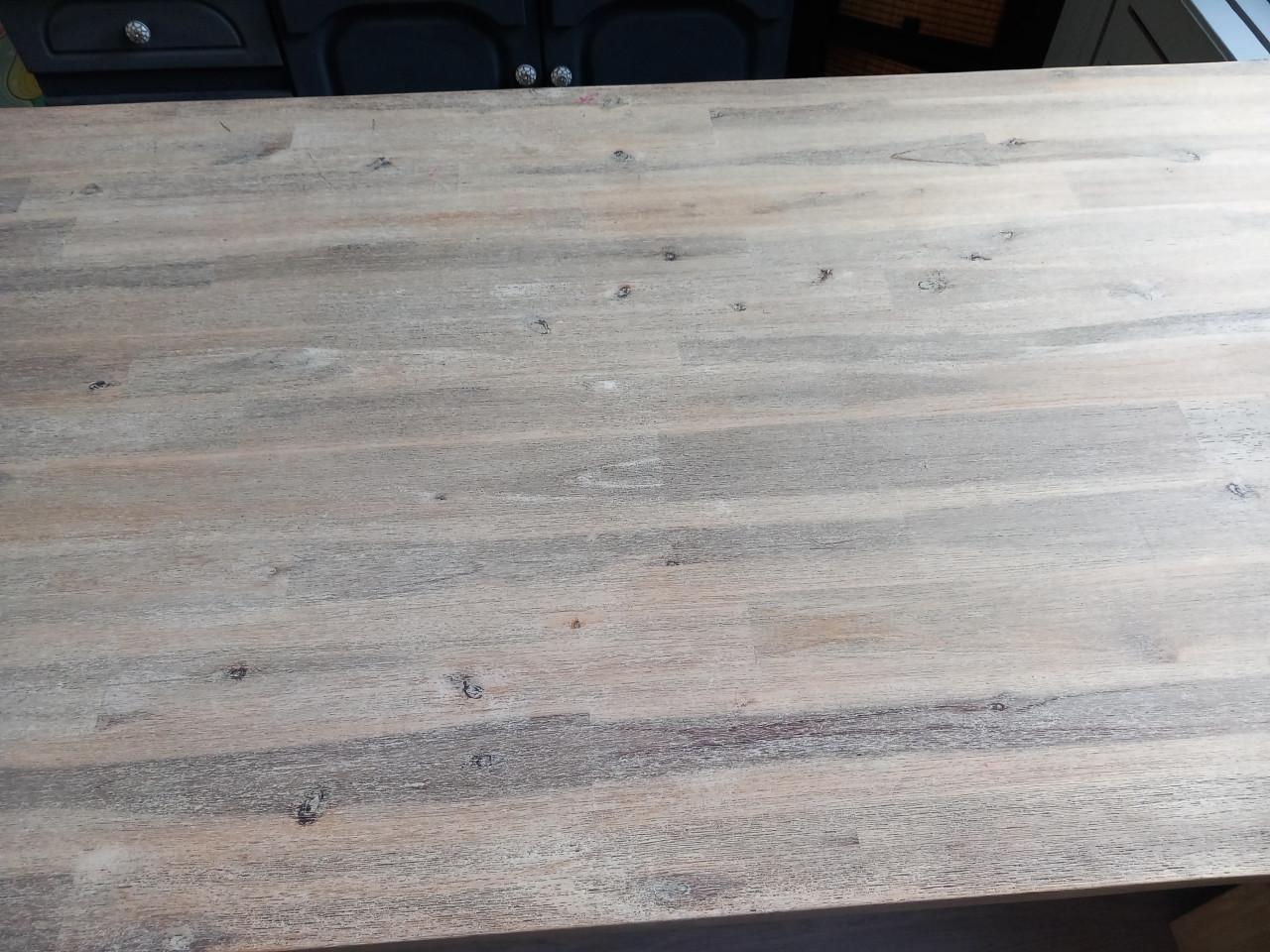 Leuke eettafel / knutseltafel