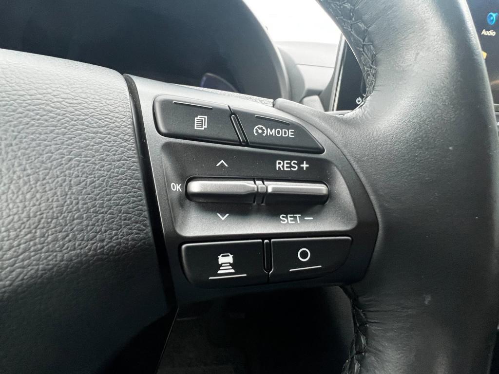 Hyundai Kona 1.6 gdi hev premium two tone, leer, camera, head up display en