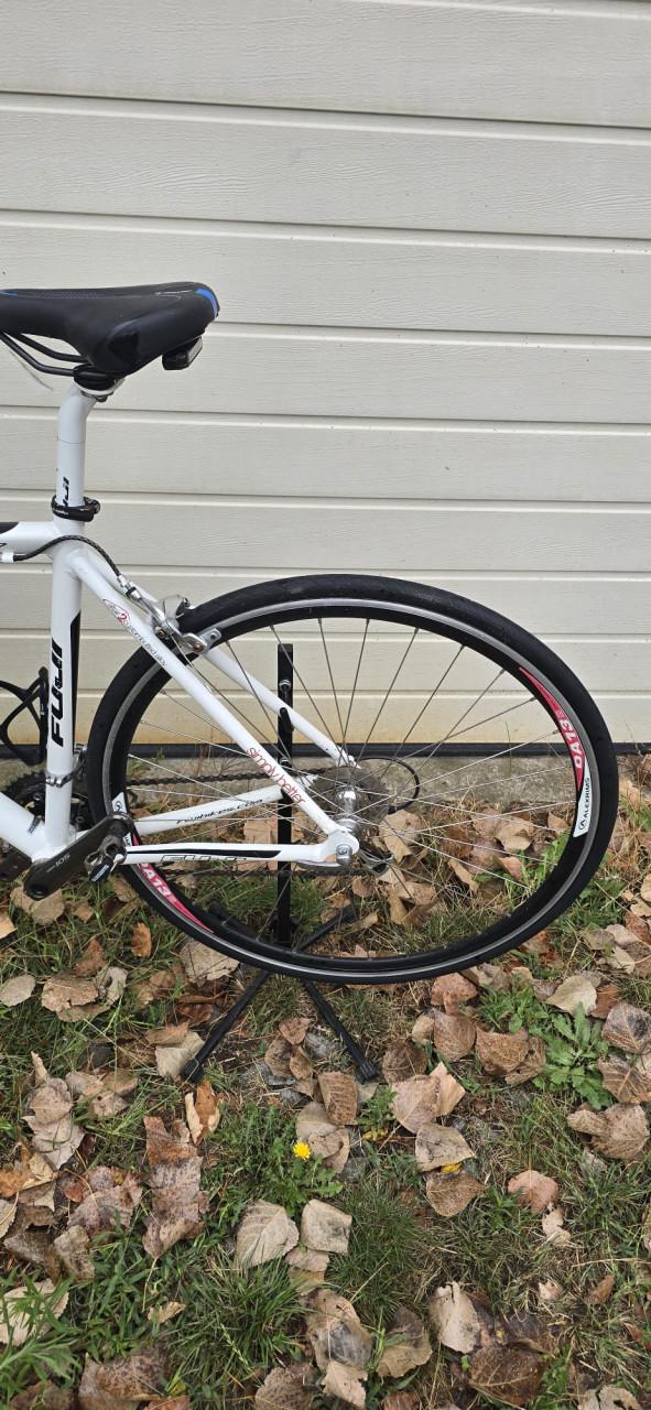 Fuji Roubaix 1.0 – Shimano 105 – maat 52