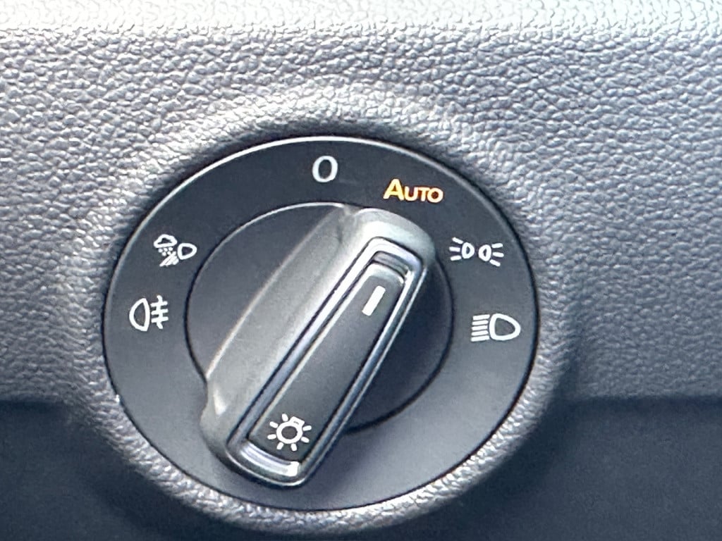 Volkswagen T-roc 1.5 tsi 150pk dgs style | dode hoek | keyless | camera | c