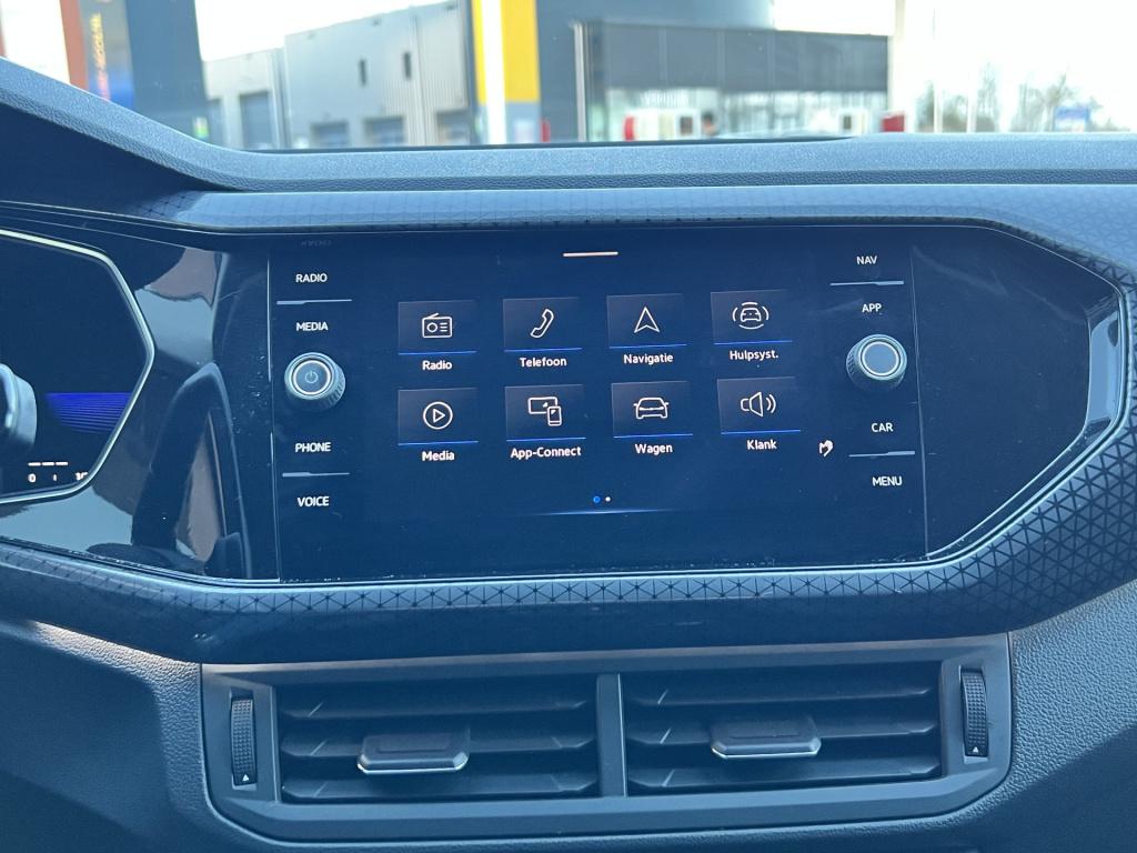 Volkswagen T-cross 1.5 tsi style business r | apple/ android carplay | dab 