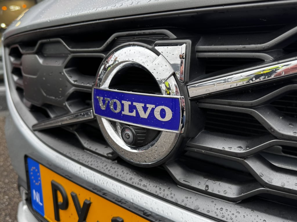 Volvo V60 cross country 2.0 t5 polar+ | 19" lmv | on-call | trekhaak