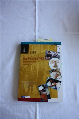 Zorg & welzijn VMBO werkboek deel 2 kaderberoeps ISBN: 9789042512238 €.5,00