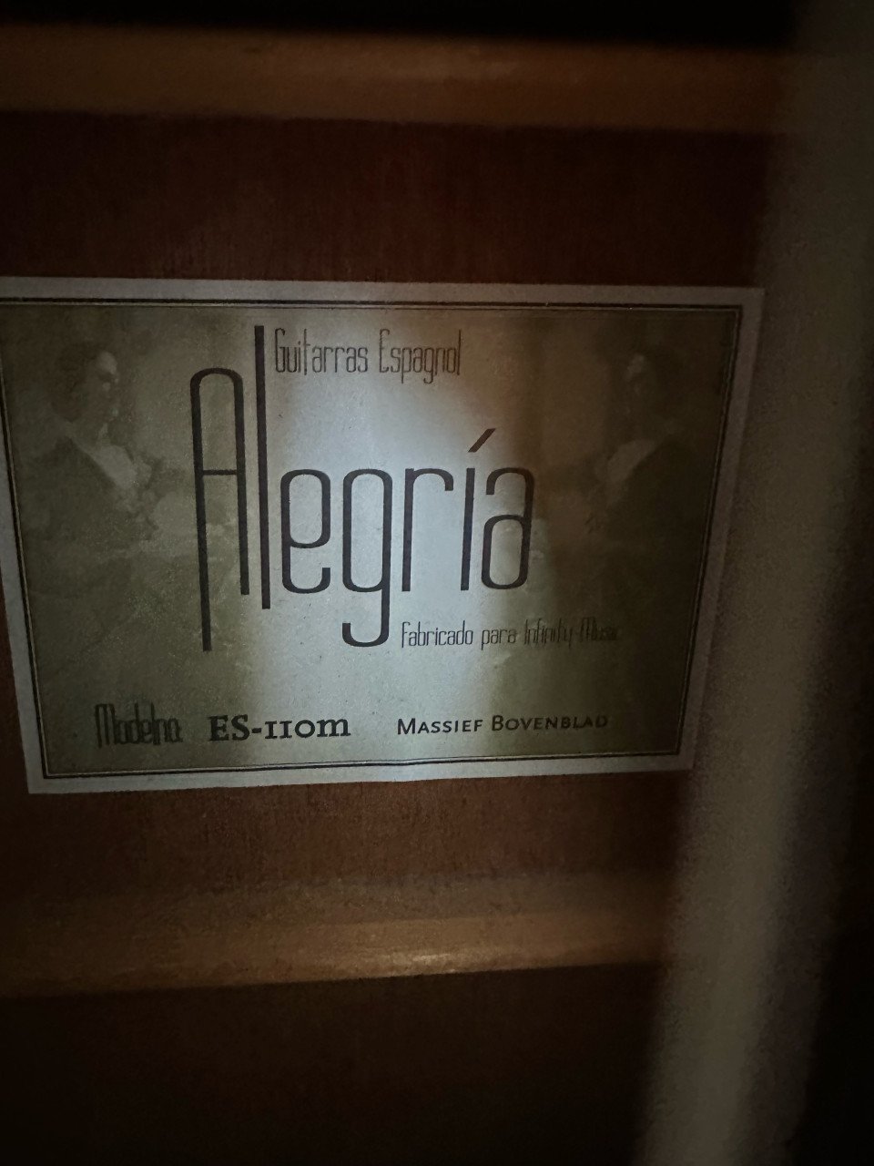 Tekoop clasic gitaar Algeria massief
