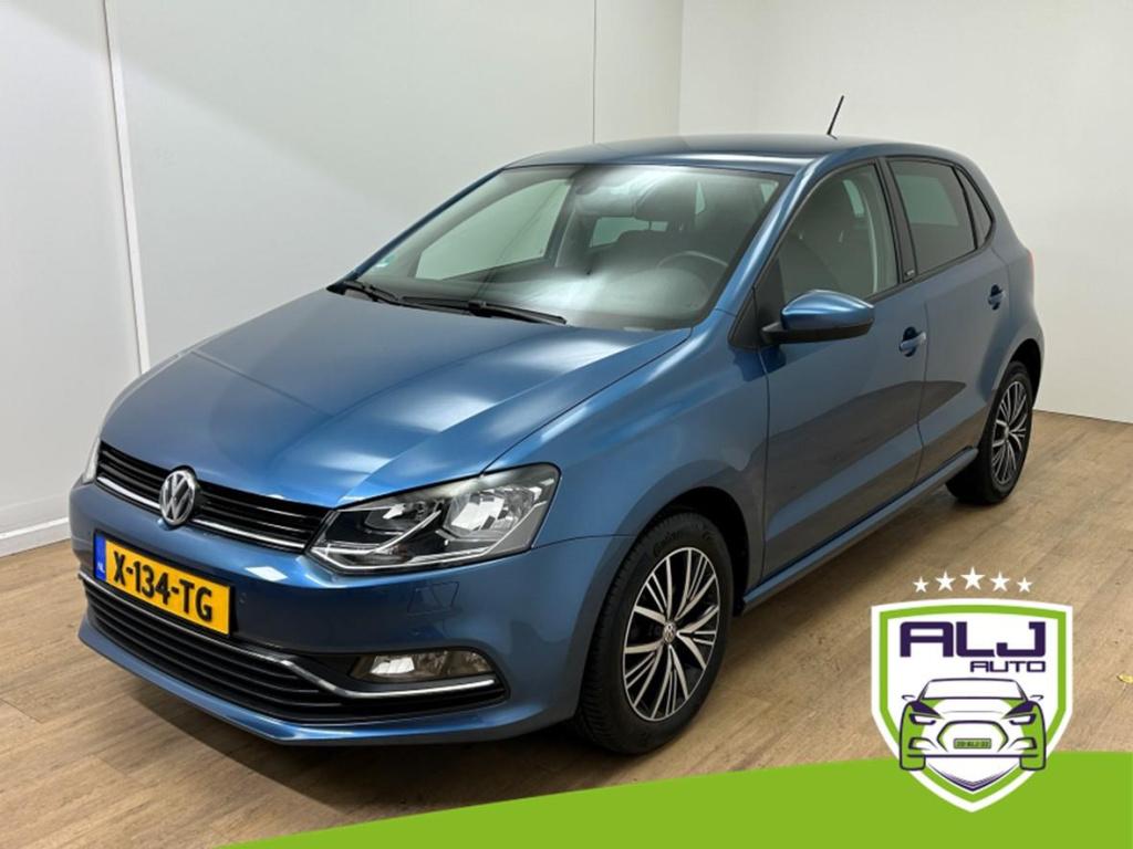 Volkswagen Polo occasion 1.0 comfortline connected series | blauw | airco |