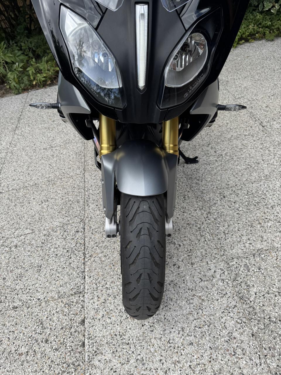 Zeer nette BMW R1200RS van 2015 met 64154 km