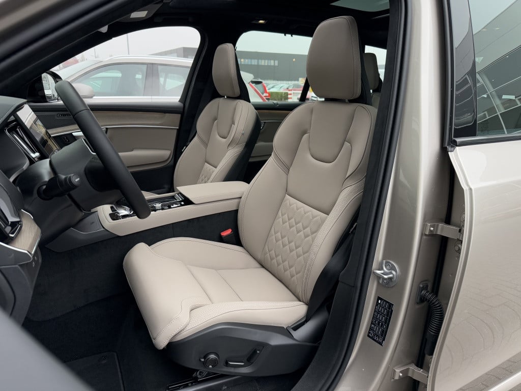 Volvo XC90 t8 awd ultra dark facelift!!