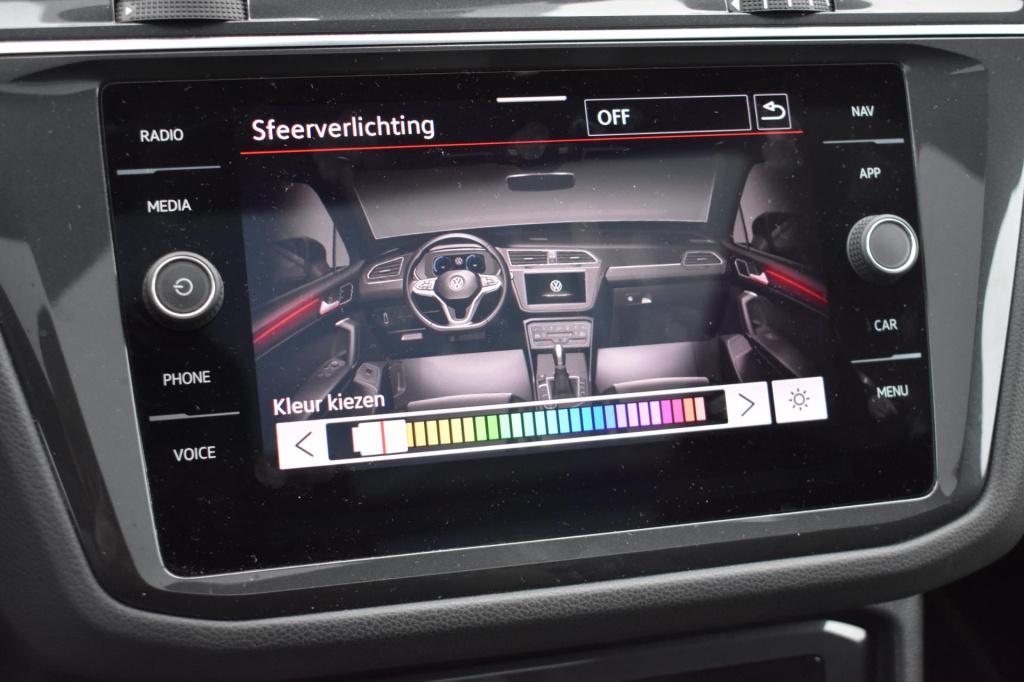 Volkswagen Tiguan 1.5 tsi r-line | black style | panoramadak | nap | camera