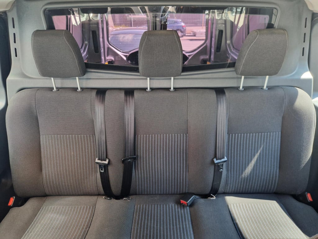 Ford Transit Custom 290 2.2 tdci l2h1 ambiente dc in zeer goede staat met n