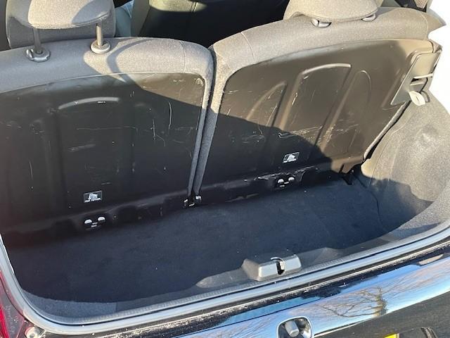 Peugeot 108 1.0 e-vti blue lease executive