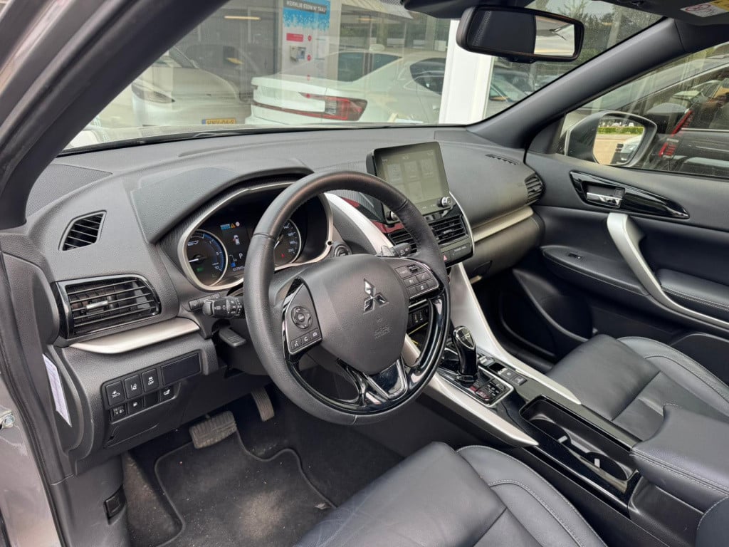 Mitsubishi Eclipse Cross 2.4 phev instyle