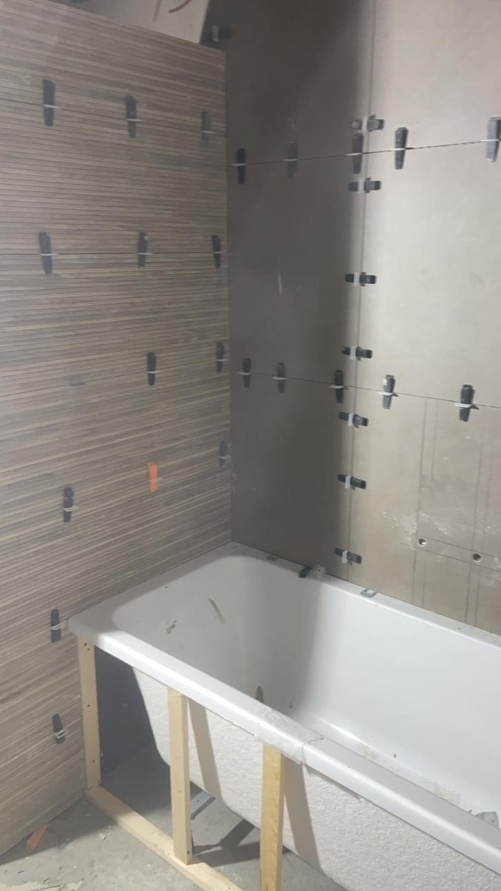 Renoveren? Wij maken uw woning weer als nieuw! 06-42779933