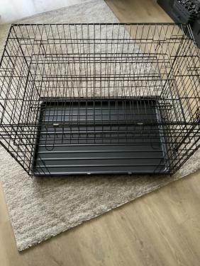Hondenbench 1 jaar oud