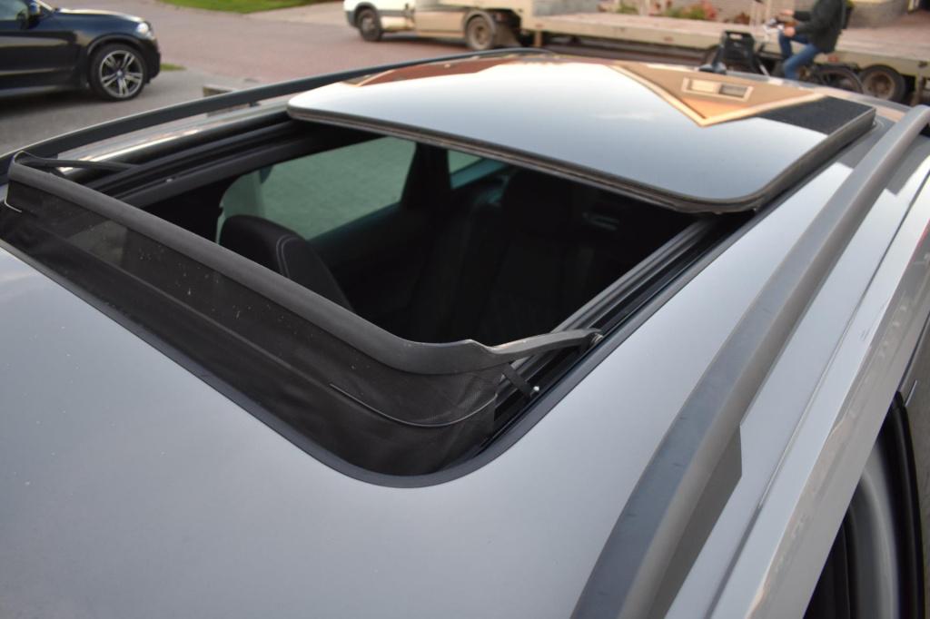 Skoda Karoq 1.5 tsi act sportline mj21 | trekhaak | pano | apple carplay | 