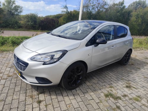 Opel Corsa 1.2 color edition