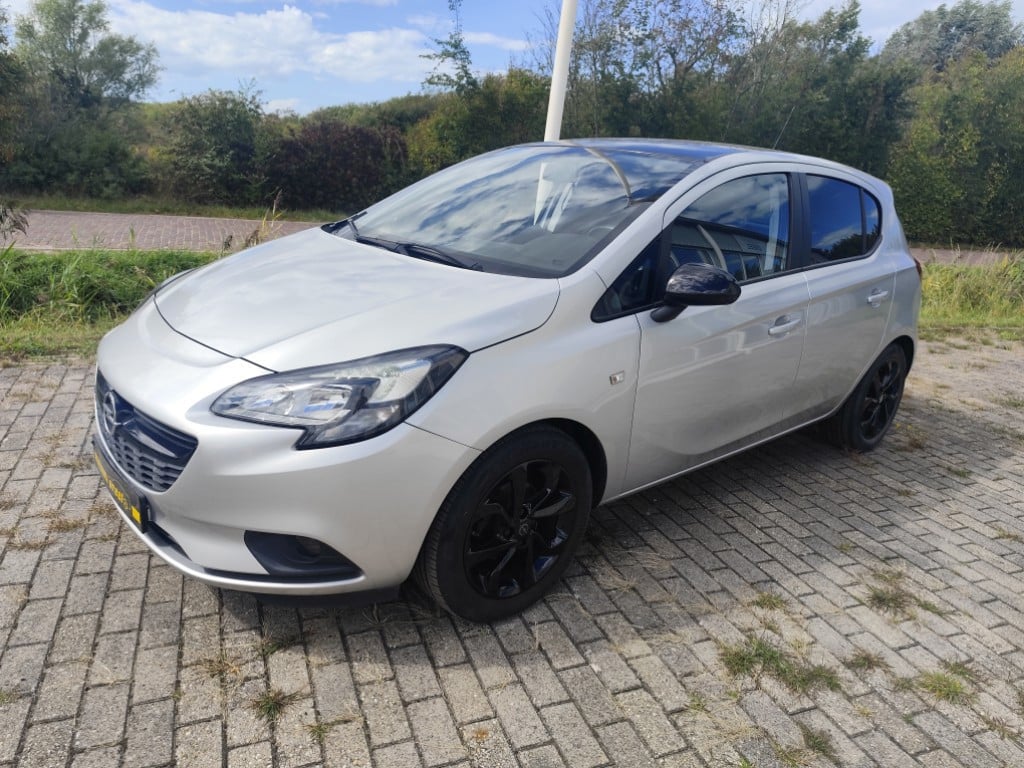 Opel Corsa 1.2 color edition