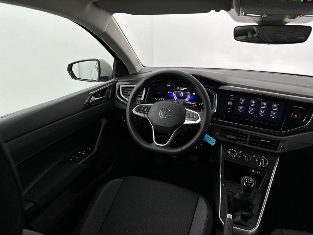 Volkswagen Polo 1.0 tsi life edition