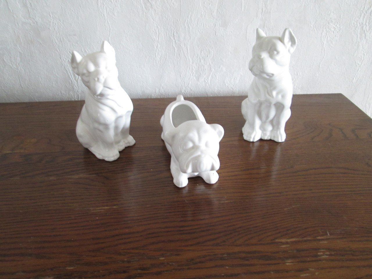3 beelden van Boxers