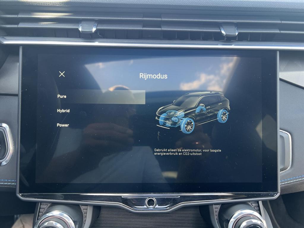 Lynk & Co 01 1.5 261pk phev 7dcth , panodak , adaptive cc , carplay