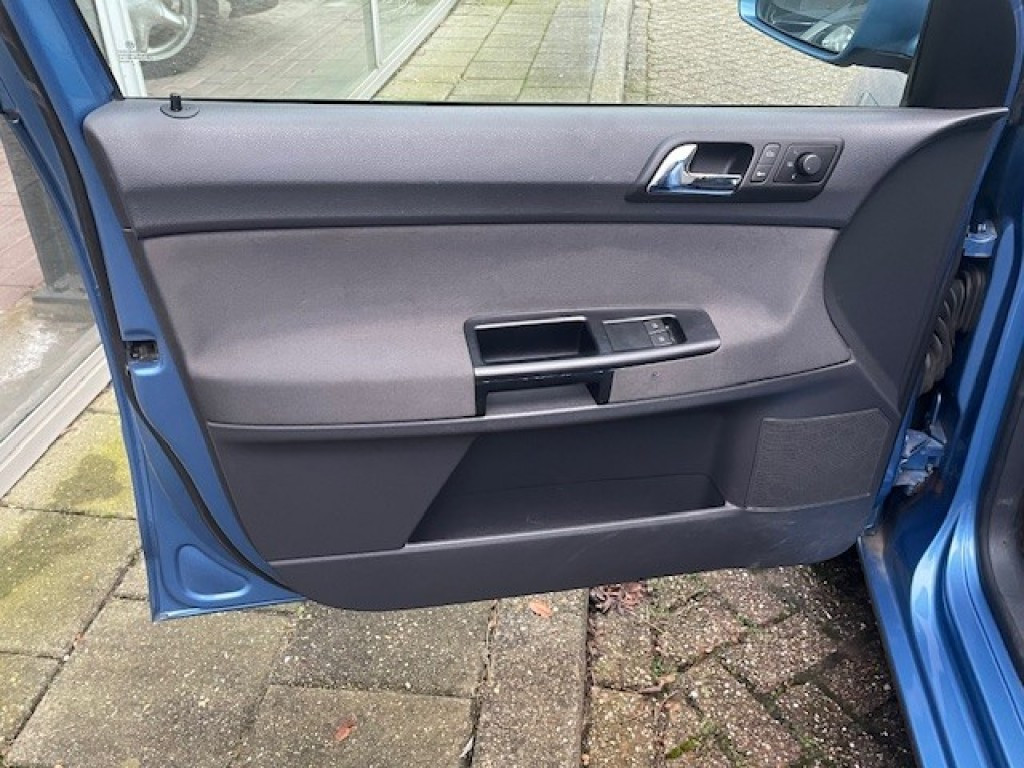 Volkswagen Polo 1.2i 40kw *verkocht*