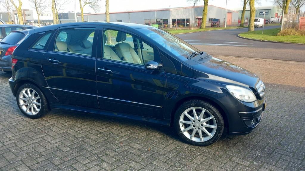 Mercedes-Benz Onbekend 200 turbo