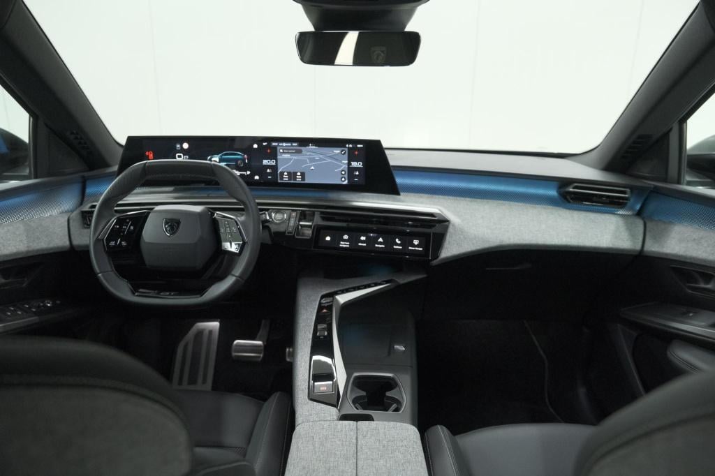 Peugeot 3008 1.2 hybrid 145 gt | elektrische kofferklep | camera | adaptiev