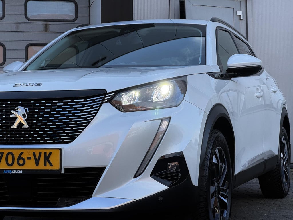 Peugeot 2008 1.2 puretech allure pack connect | trekhaak afneembaar| naviga