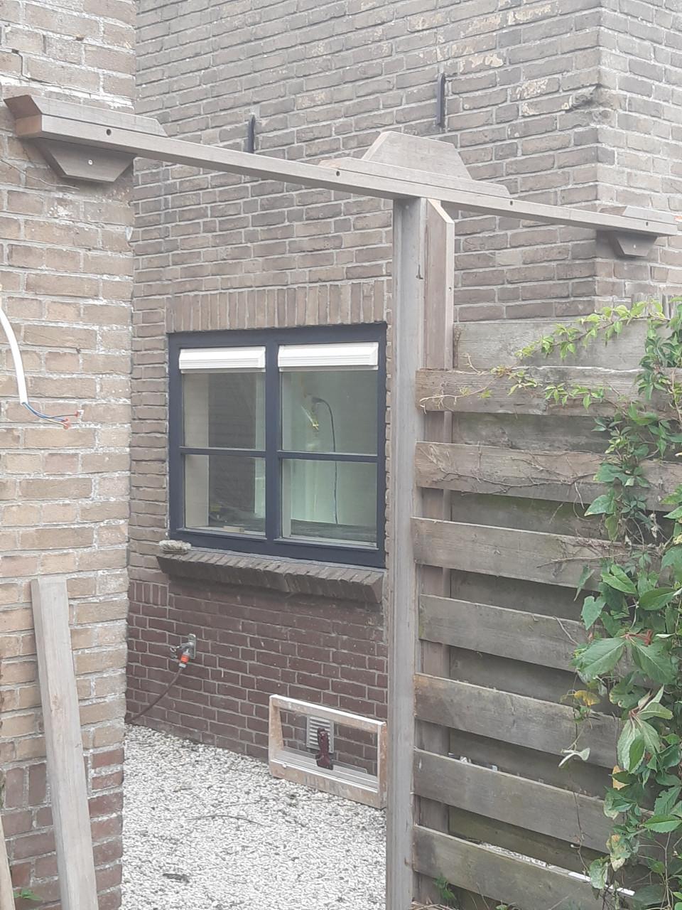 Timmer en schilders klussen