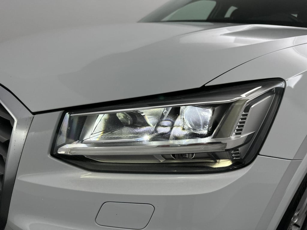 Audi Q2 35 tfsi cod automaat virtual pdc