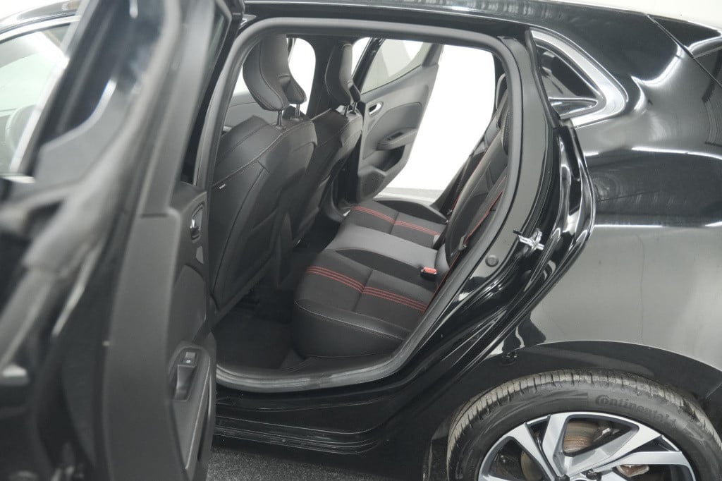 Renault Clio 1.6 e-tech hybrid 140 r.s. line | 360 camera | apple carplay |