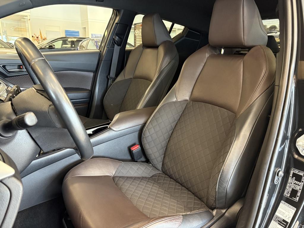 Toyota C-hr 1.2 first edition