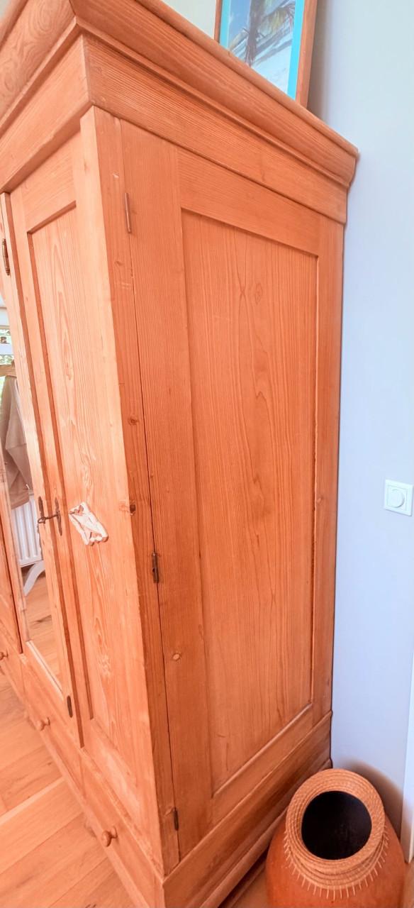 Leuke Grenen Kledingkast