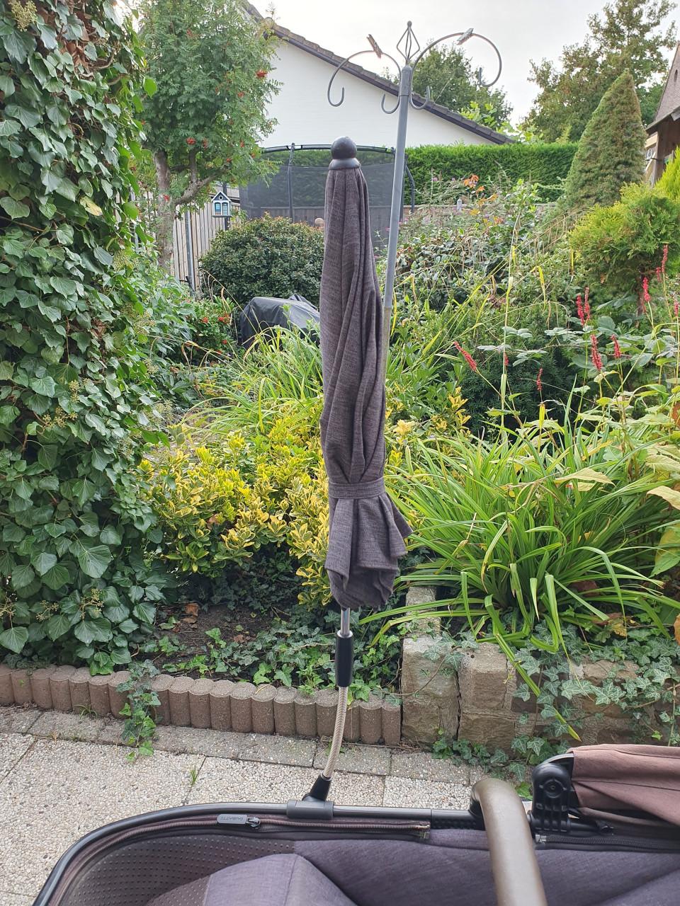 Paraplu kinderwagen dubatti