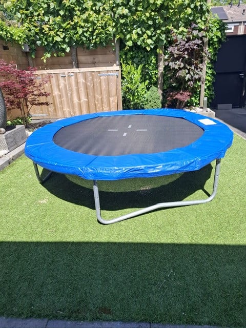 Trampoline