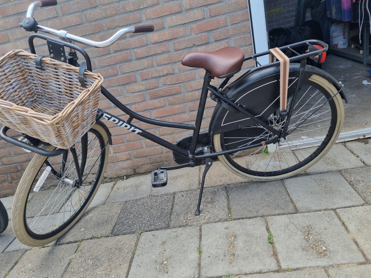 Mooie zwarte fiets