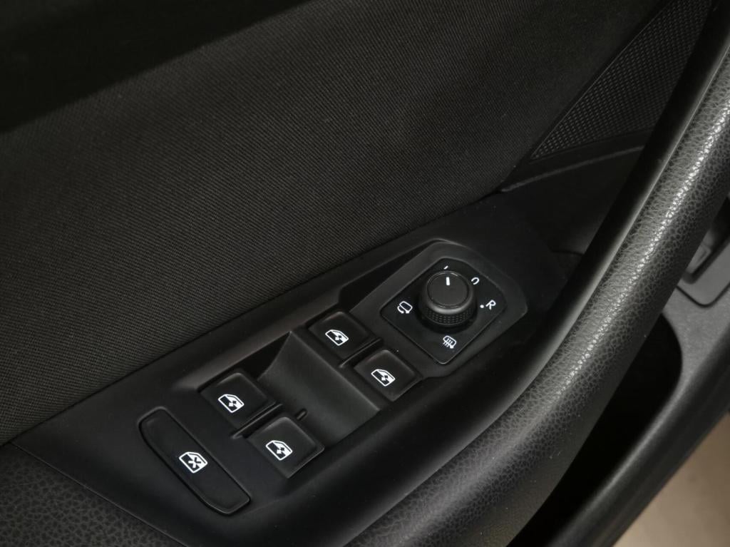 Volkswagen Passat variant 1.4 tsi comfortline / distributieriem vervangen