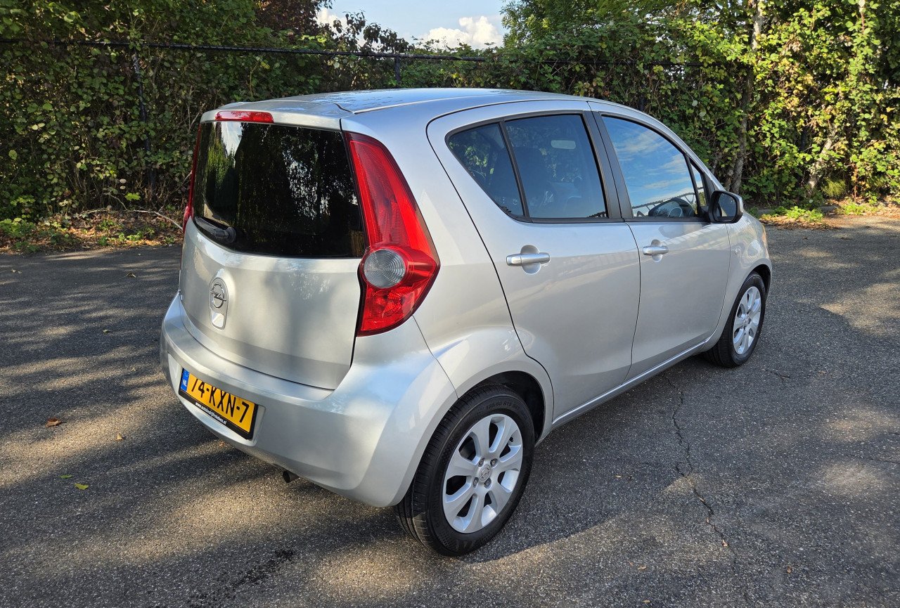 Opel Agila 1.2 Edition Automaat