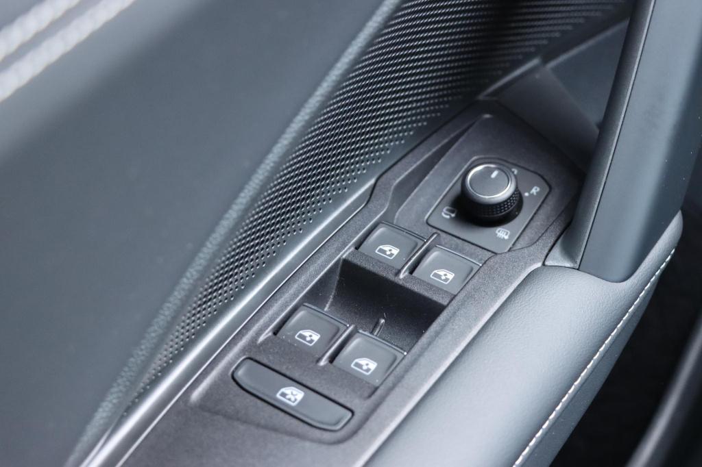 Volkswagen Tiguan 1.5 etsi life edition 130pk dsg7