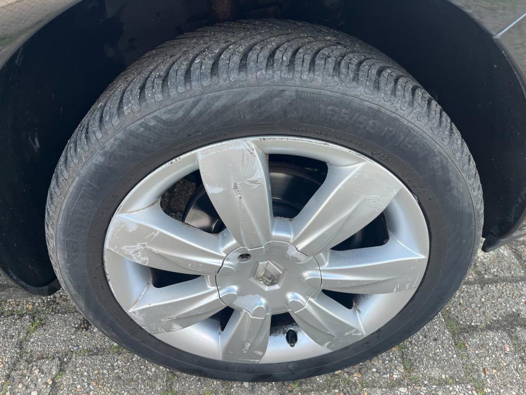 Renault Clio estate 1.2 tce 20th anniversary | nwe apk | airco